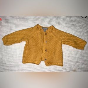 Baby sweater